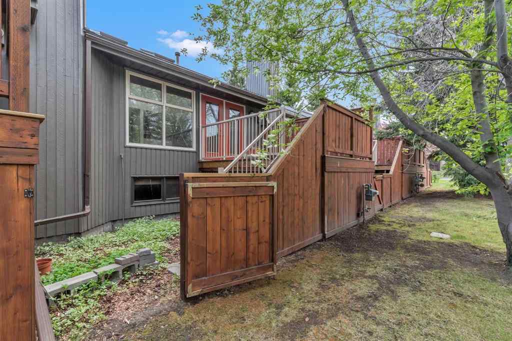 MLS® A2222082 - Unit #23 2225 Oakmoor Drive SW in Palliser Calgary, Residential