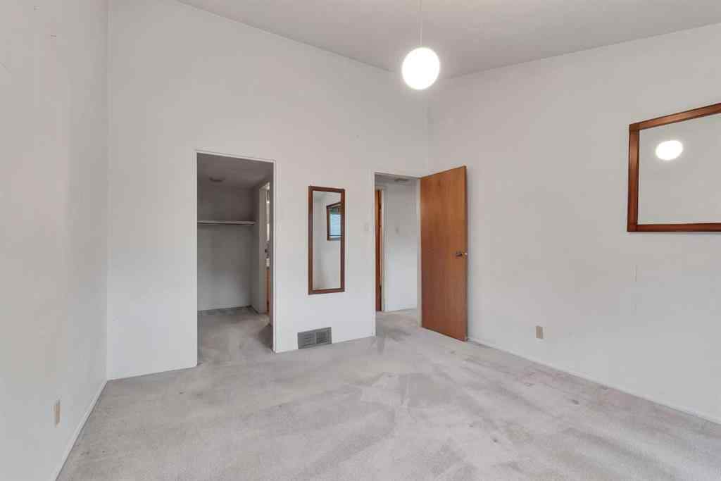 MLS® A2222082 - Unit #23 2225 Oakmoor Drive SW in Palliser Calgary, Residential