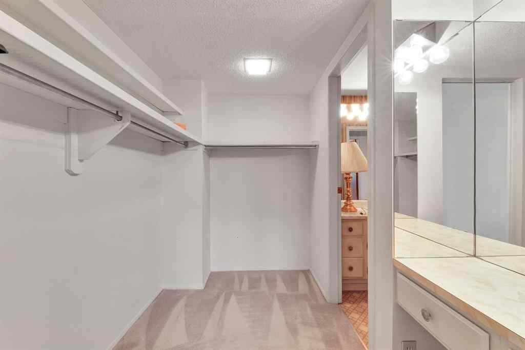 MLS® A2222082 - Unit #23 2225 Oakmoor Drive SW in Palliser Calgary, Residential