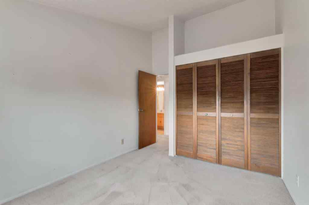 MLS® A2222082 - Unit #23 2225 Oakmoor Drive SW in Palliser Calgary, Residential