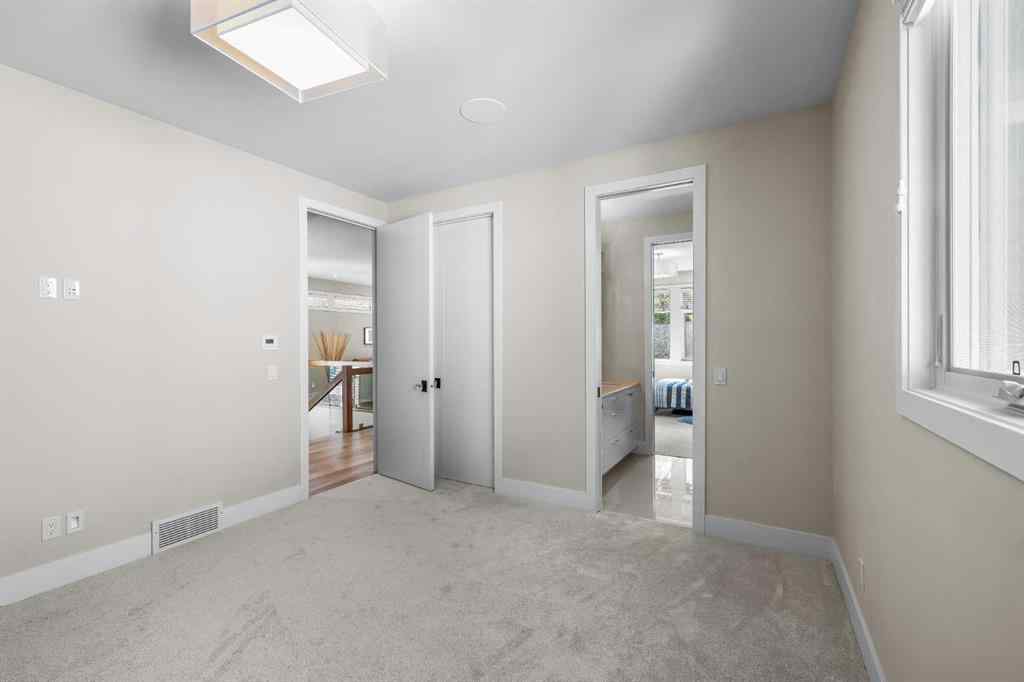 MLS® A2222099 - 4322 4A Street SW in Elboya Calgary, Residential