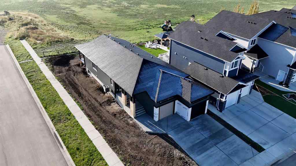 MLS® A2222108 - 1712 Sixmile View S in Southgate Lethbridge, Residential