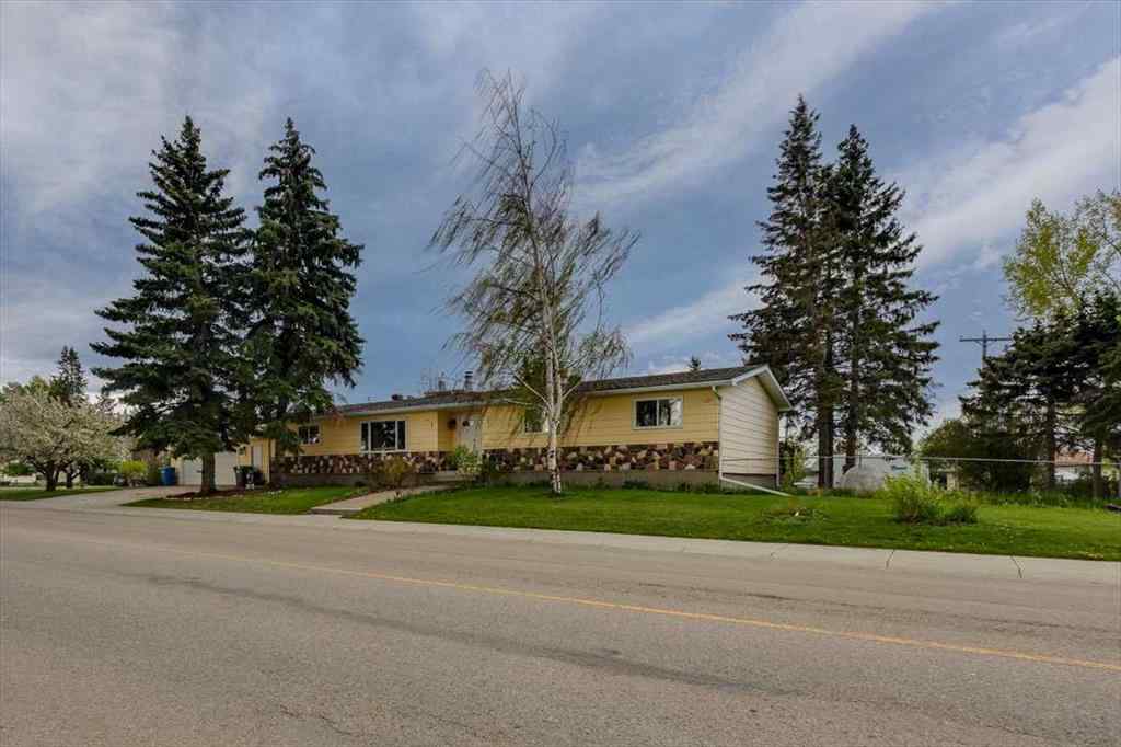 MLS® A2222112 - 1203 Gough Road  in NONE Carstairs, Residential