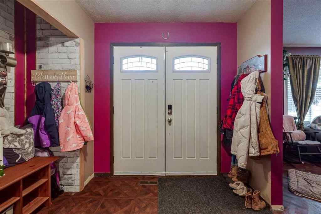 MLS® A2222112 - 1203 Gough Road  in NONE Carstairs, Residential
