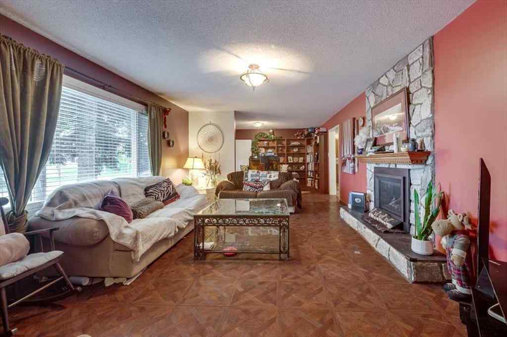 MLS® A2222112 - 1203 Gough Road  in NONE Carstairs, Residential