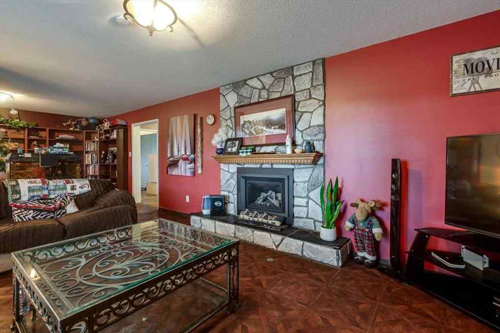 MLS® A2222112 - 1203 Gough Road  in NONE Carstairs, Residential