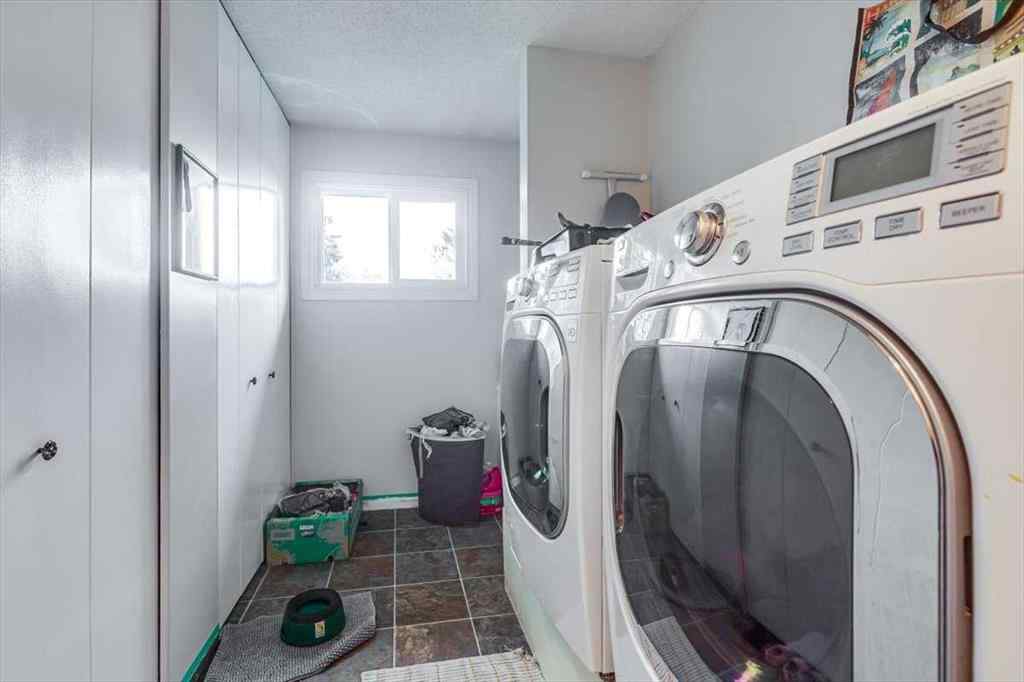 MLS® A2222112 - 1203 Gough Road  in NONE Carstairs, Residential