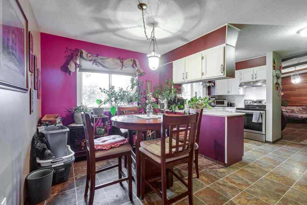 MLS® A2222112 - 1203 Gough Road  in NONE Carstairs, Residential