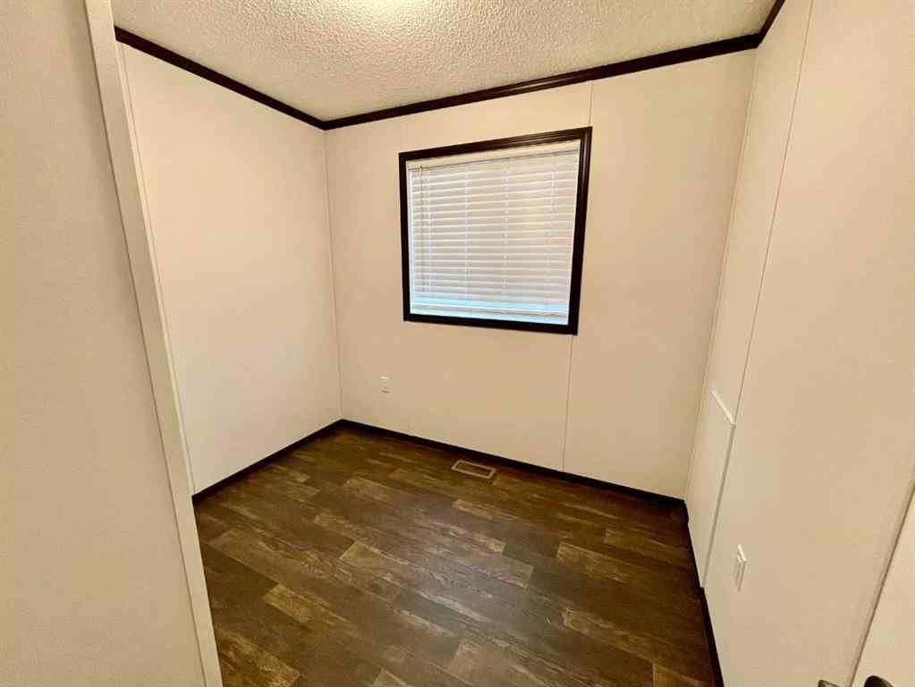 MLS® A2222132 - Unit #33 1609 14 Street  in Wainwright Wainwright, Mobile