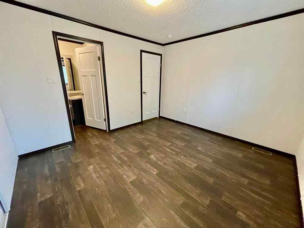 MLS® A2222132 - Unit #33 1609 14 Street  in Wainwright Wainwright, Mobile