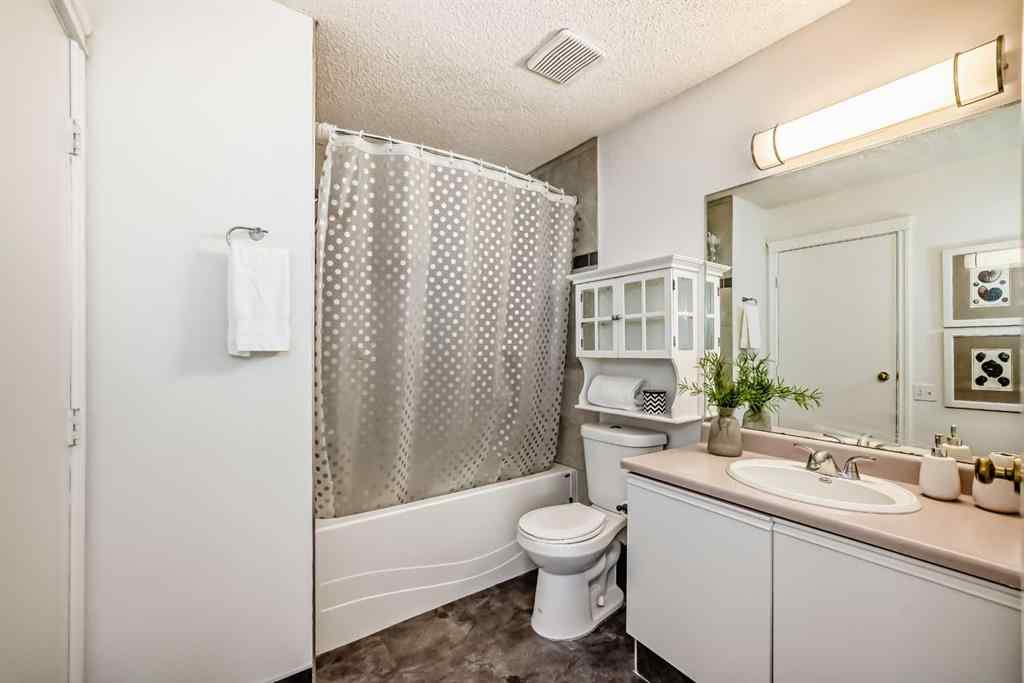 MLS® A2222170 - 112 Covington Rise NE in Coventry Hills Calgary, Residential