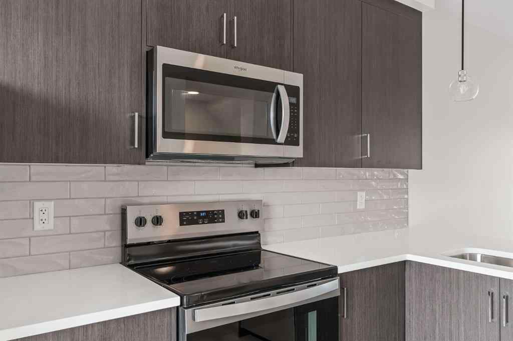 MLS® A2222190 - 515 Shawnee Square SW in Shawnee Slopes Calgary, Residential