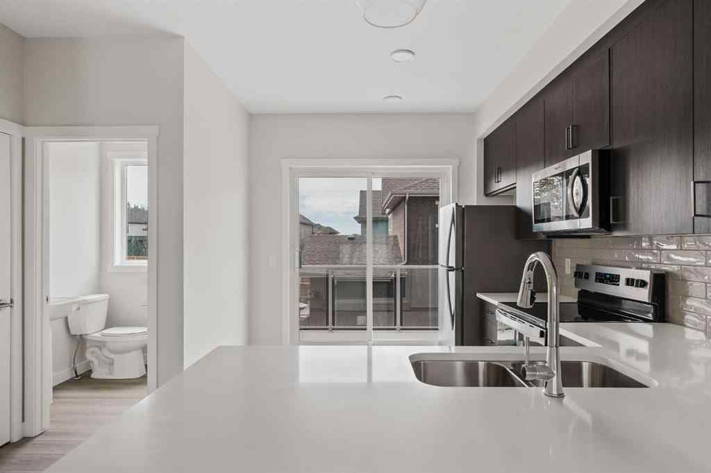 MLS® A2222190 - 515 Shawnee Square SW in Shawnee Slopes Calgary, Residential