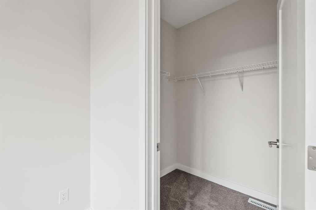 MLS® A2222190 - 515 Shawnee Square SW in Shawnee Slopes Calgary, Residential