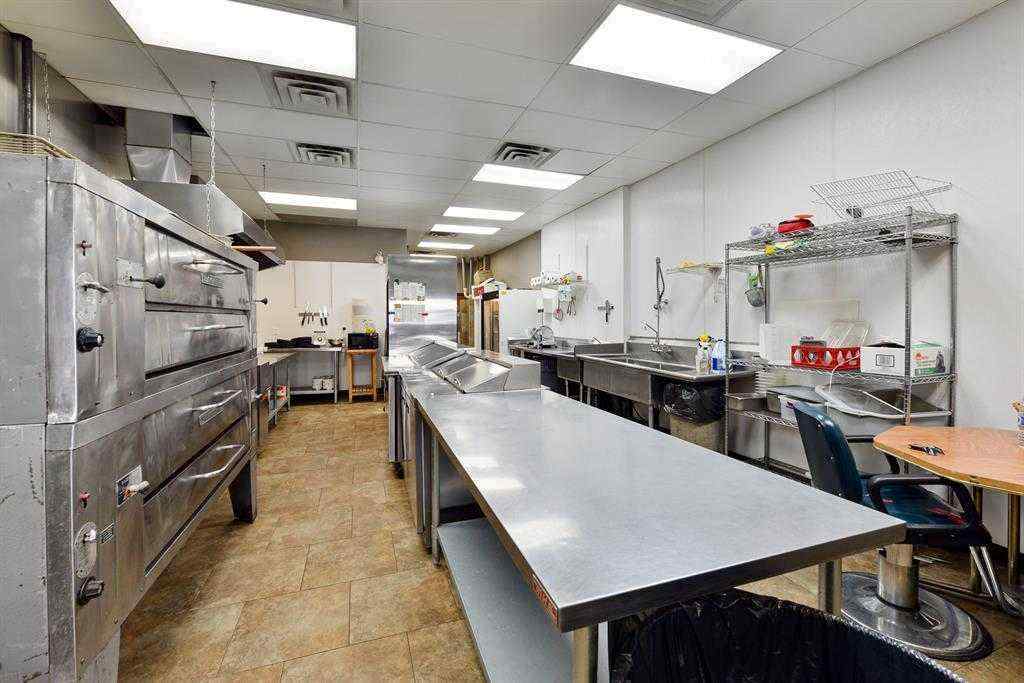 MLS® A2222210 - 2741 17 Avenue SW in Altadore Calgary, Commercial
