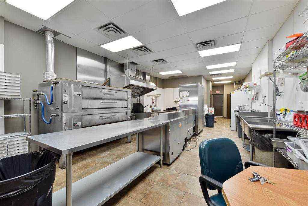 MLS® A2222210 - 2741 17 Avenue SW in Altadore Calgary, Commercial