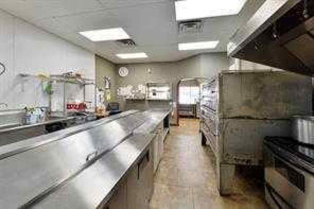 MLS® A2222210 - 2741 17 Avenue SW in Altadore Calgary, Commercial