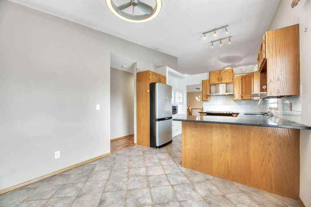 MLS® A2222216 - 41 Millbank Bay SW in Millrise Calgary, Residential