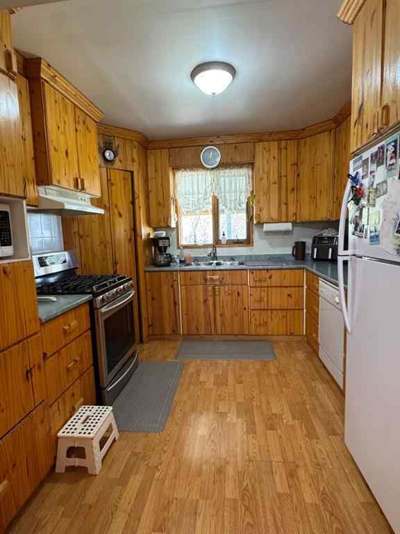 MLS® A2222262 - 62040 860   in NONE Rural Clear Hills County, Residential