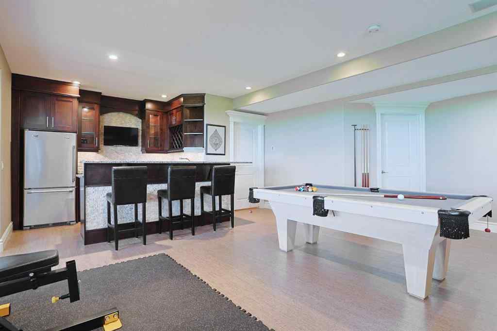 MLS® A2222296 - 117 Rockcliff Bay NW in Rocky Ridge Calgary, Residential
