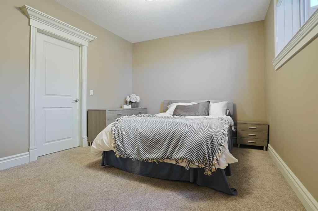MLS® A2222296 - 117 Rockcliff Bay NW in Rocky Ridge Calgary, Residential
