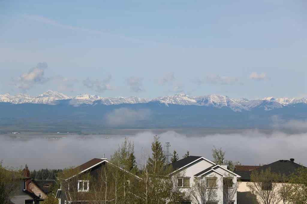 MLS® A2222296 - 117 Rockcliff Bay NW in Rocky Ridge Calgary, Residential