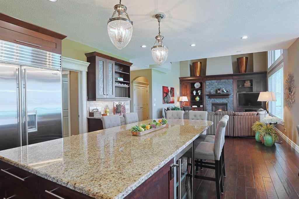 MLS® A2222296 - 117 Rockcliff Bay NW in Rocky Ridge Calgary, Residential