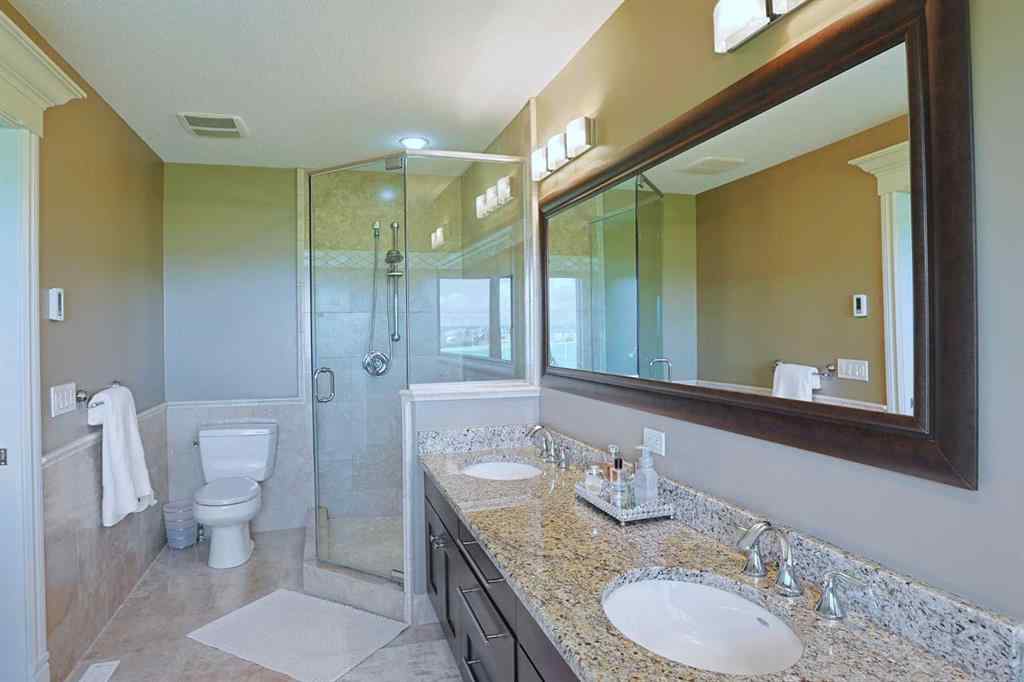 MLS® A2222296 - 117 Rockcliff Bay NW in Rocky Ridge Calgary, Residential