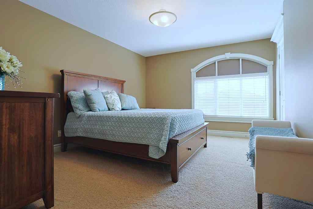 MLS® A2222296 - 117 Rockcliff Bay NW in Rocky Ridge Calgary, Residential
