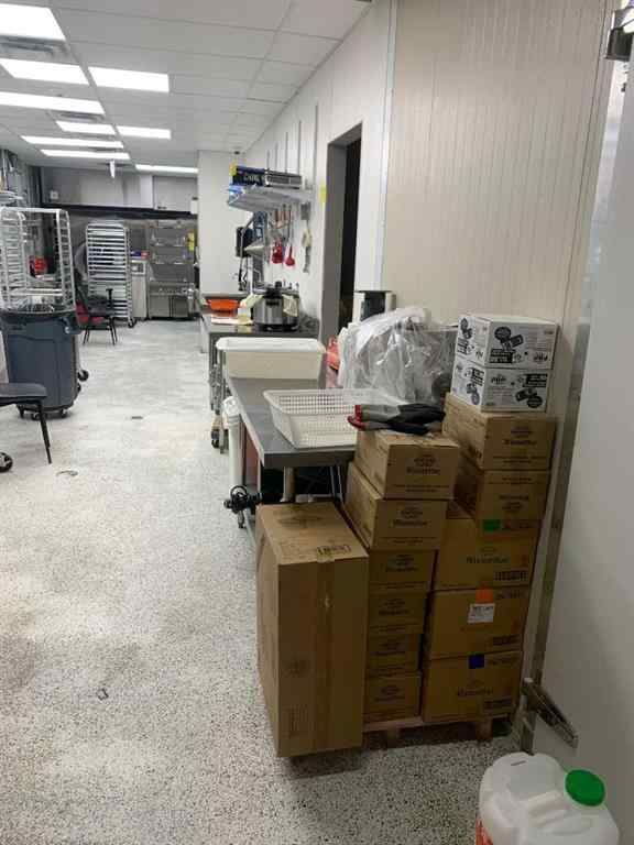 MLS® A2222321 - Unit #13 145 Eagleridge Boulevard  in Eagle Ridge Fort McMurray, Commercial