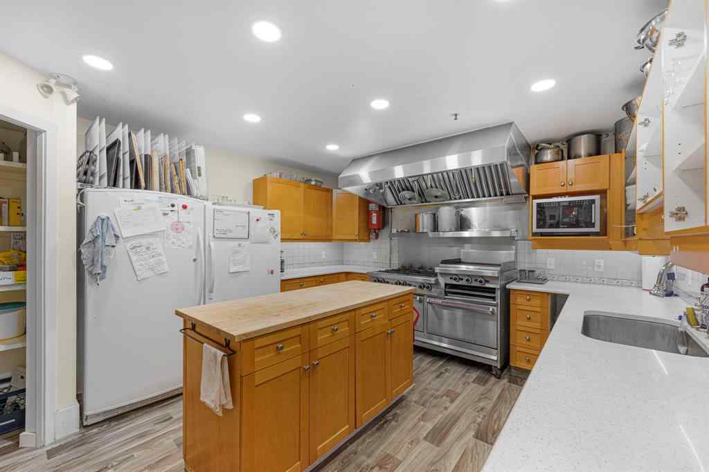 MLS® A2222337 - 111 Severn Avenue  in NONE Rosebud, Commercial