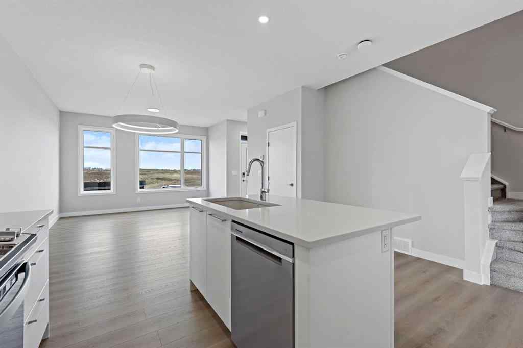 MLS® A2222351 - 7075 Rangeview Avenue SE in Rangeview Calgary, Residential