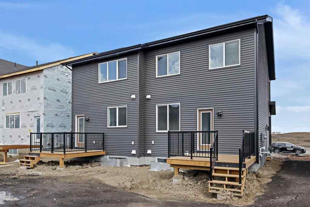 MLS® A2222351 - 7075 Rangeview Avenue SE in Rangeview Calgary, Residential
