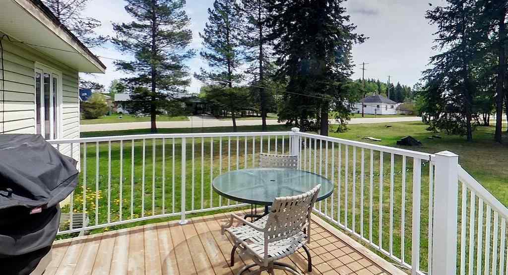 MLS® A2222372 - 5103 51 Ave   in Peers Peers, Residential