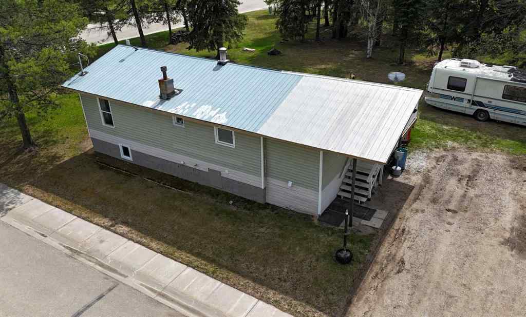 MLS® A2222372 - 5103 51 Ave   in Peers Peers, Residential