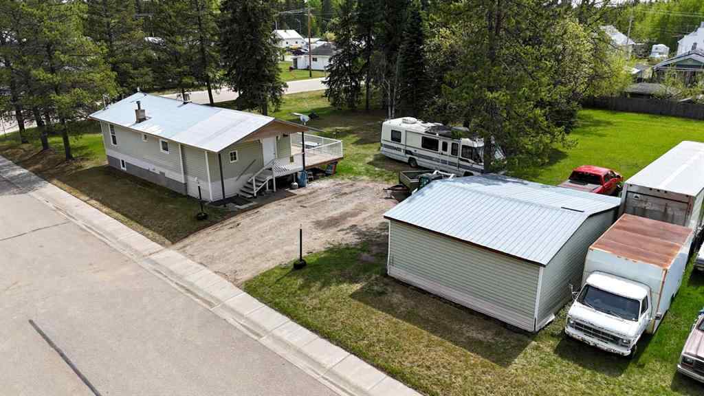 MLS® A2222372 - 5103 51 Ave   in Peers Peers, Residential