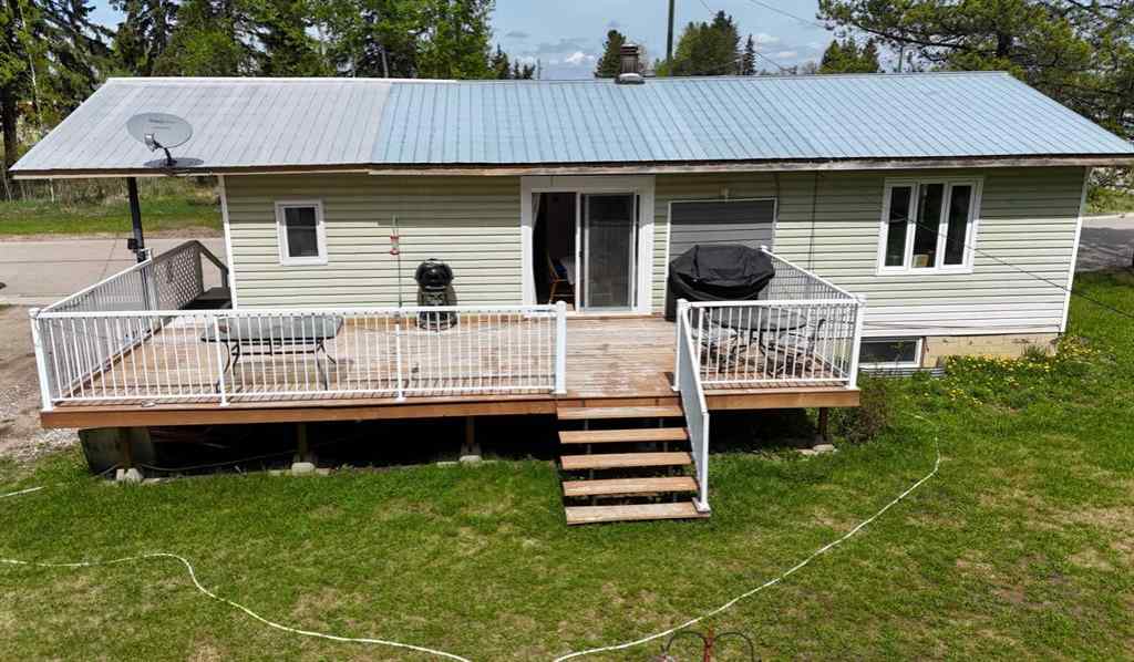 MLS® A2222372 - 5103 51 Ave   in Peers Peers, Residential