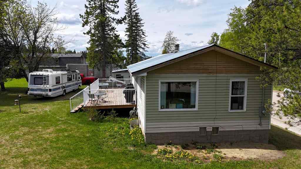 MLS® A2222372 - 5103 51 Ave   in Peers Peers, Residential