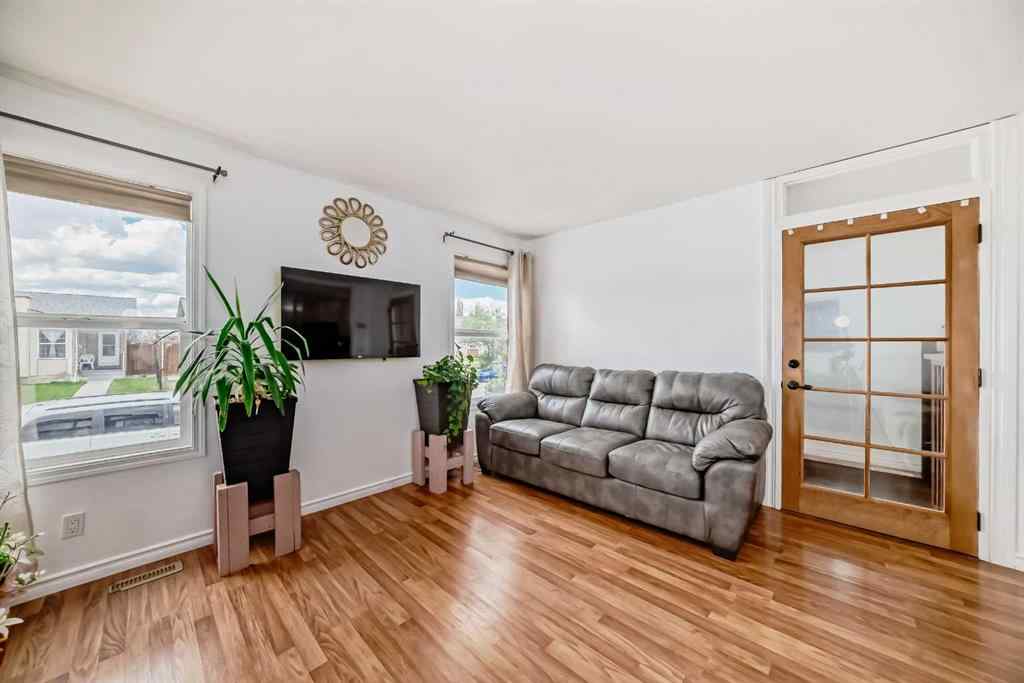 MLS® A2222388 - 83 Whitworth Way NE in Whitehorn Calgary, Residential
