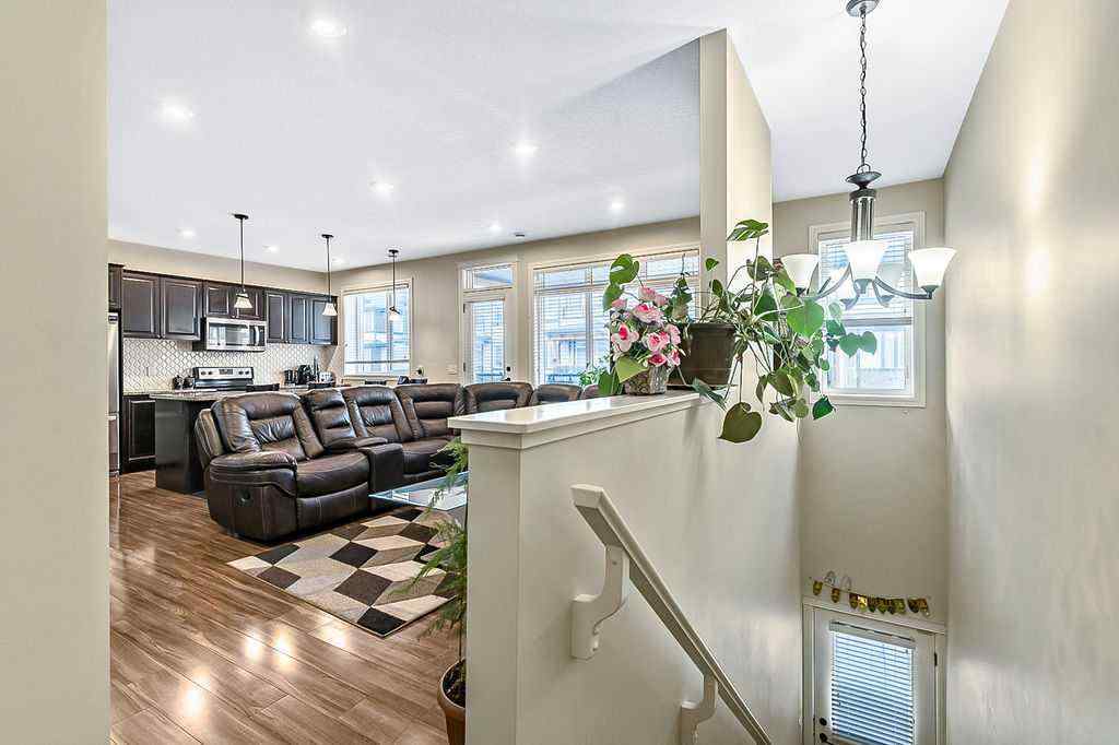 MLS® A2222391 - 237 Savanna Walk NE in Saddle Ridge Calgary, Residential