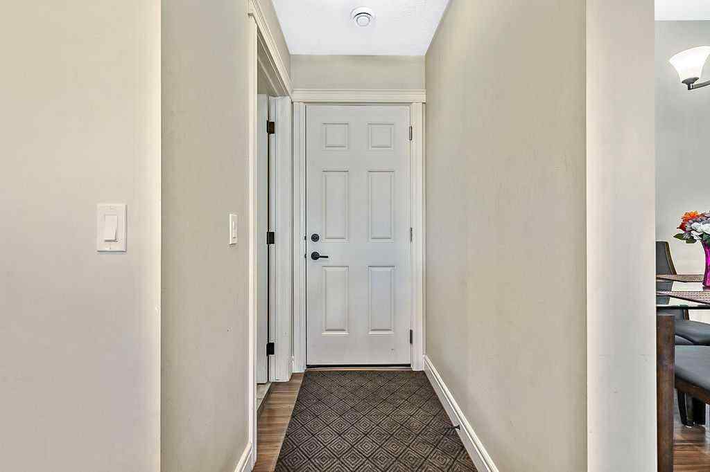 MLS® A2222391 - 237 Savanna Walk NE in Saddle Ridge Calgary, Residential