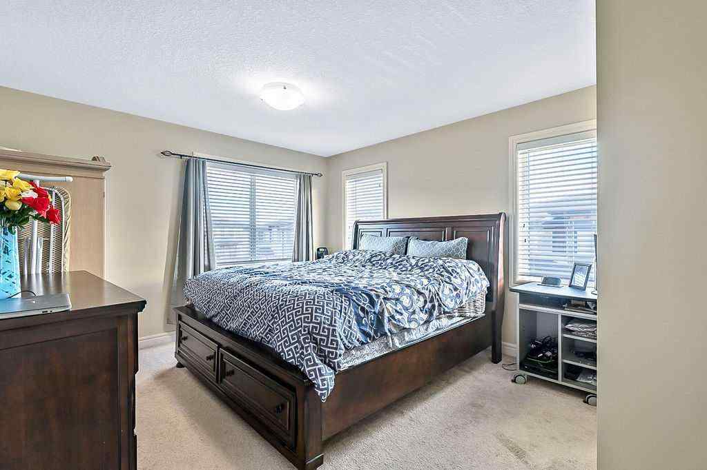 MLS® A2222391 - 237 Savanna Walk NE in Saddle Ridge Calgary, Residential