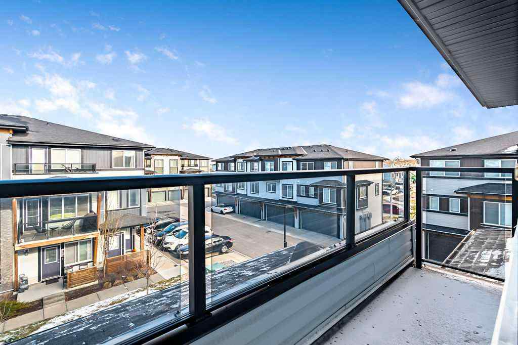 MLS® A2222391 - 237 Savanna Walk NE in Saddle Ridge Calgary, Residential