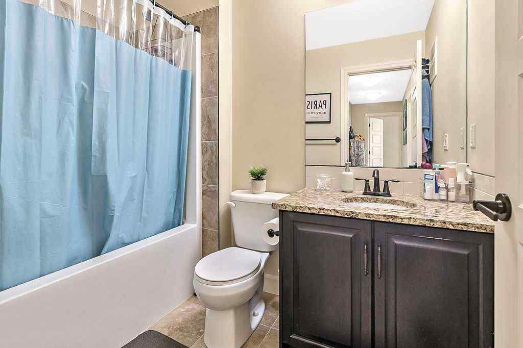MLS® A2222391 - 237 Savanna Walk NE in Saddle Ridge Calgary, Residential