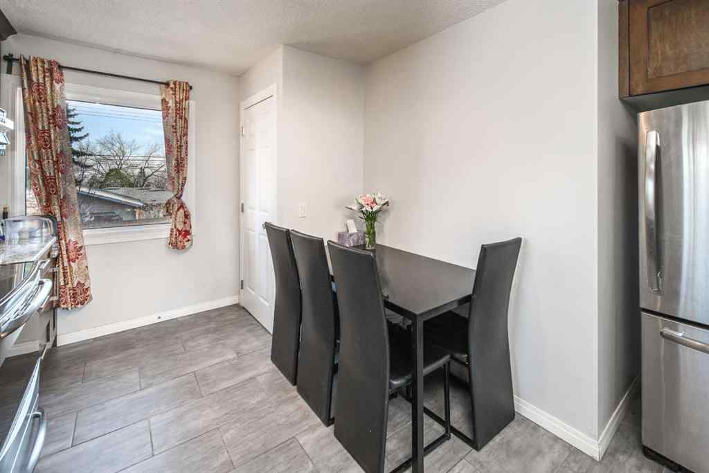 MLS® A2222438 - 5424 Thorncliffe Drive NW in Thorncliffe Calgary, Residential