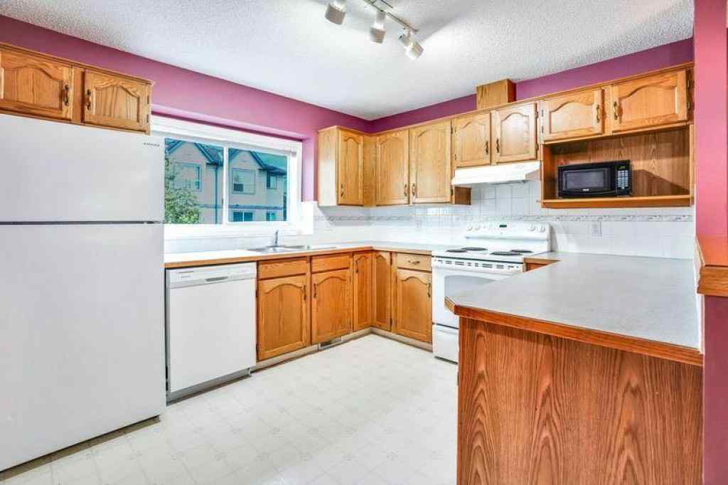 MLS® A2222463 - 226 Anderson Grove SW in Cedarbrae Calgary, Residential