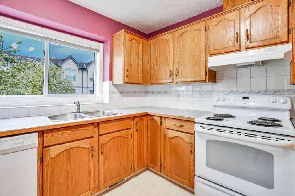 MLS® A2222463 - 226 Anderson Grove SW in Cedarbrae Calgary, Residential