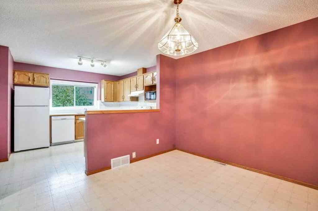 MLS® A2222463 - 226 Anderson Grove SW in Cedarbrae Calgary, Residential