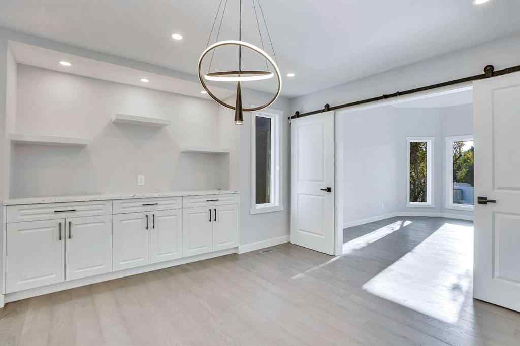 MLS® A2222471 - 194 Woodbriar Circle SW in Woodbine Calgary, Residential