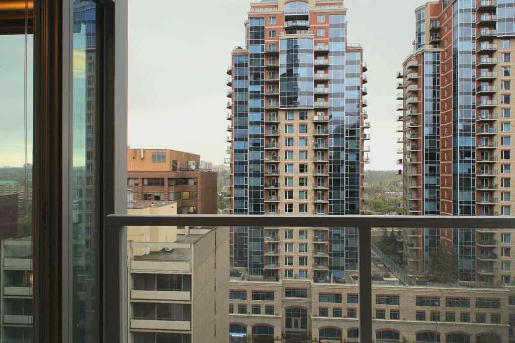 MLS® A2222487 - Unit #1206 930 6 Avenue SW in Downtown Commercial Core Calgary, Residential